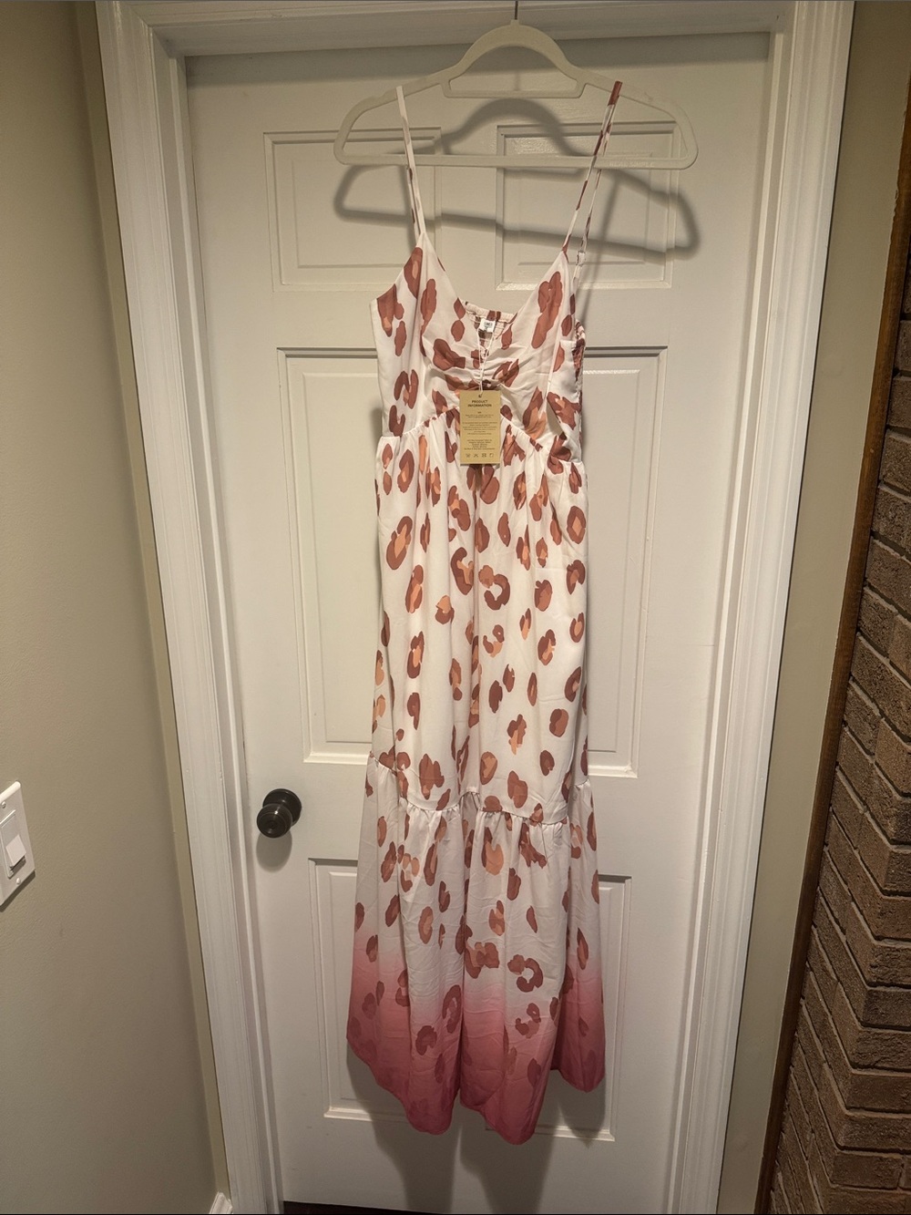 Sleeveless White Maxi Dress with Pink Ombre Leopard Print